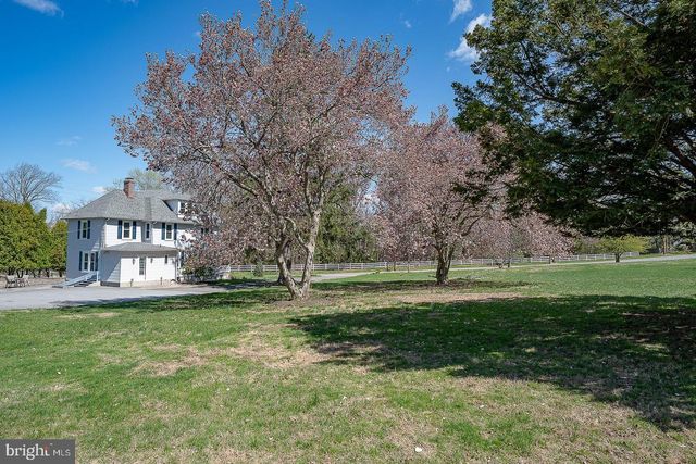 642 CONCORD RD, Glen Mills, PA 19342