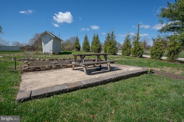 642 CONCORD RD, Glen Mills, PA 19342