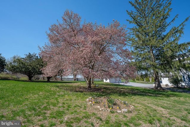 642 CONCORD RD, Glen Mills, PA 19342