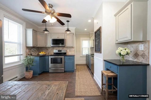 642 CONCORD RD, Glen Mills, PA 19342