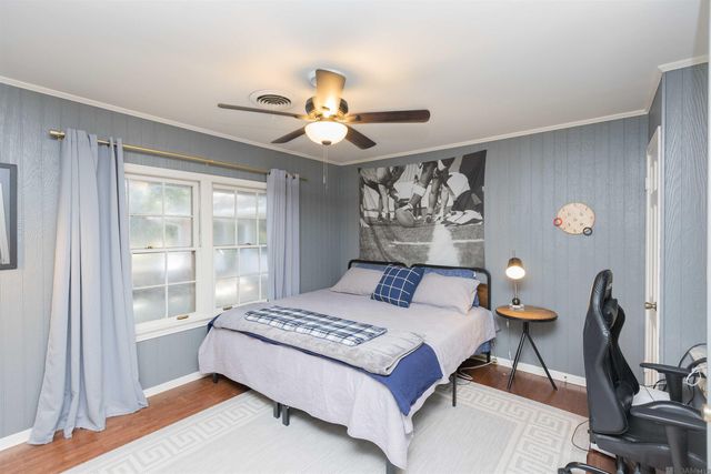 2049 Columbine St, Baton Rouge, LA 70808