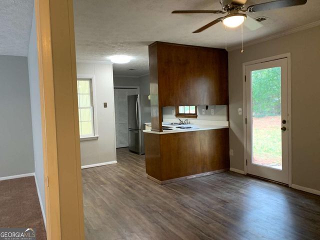 499 Oak Way, Lawrenceville, GA 30046
