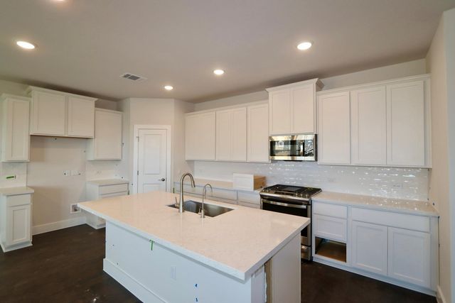 3001 Mary Elizabeth, Austin, TX 78728