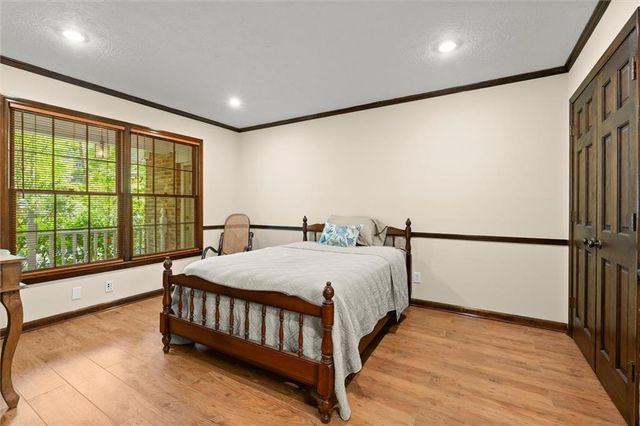 3025 Mountain Creek Court NE, Roswell, GA 30075