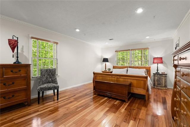 3025 Mountain Creek Court NE, Roswell, GA 30075