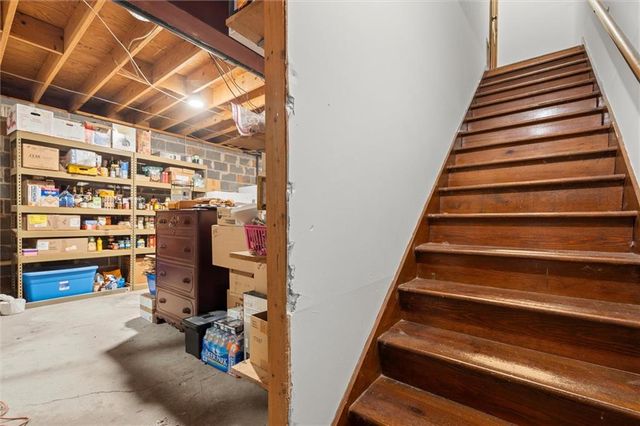 3025 Mountain Creek Court NE, Roswell, GA 30075