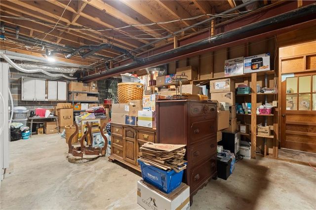 3025 Mountain Creek Court NE, Roswell, GA 30075