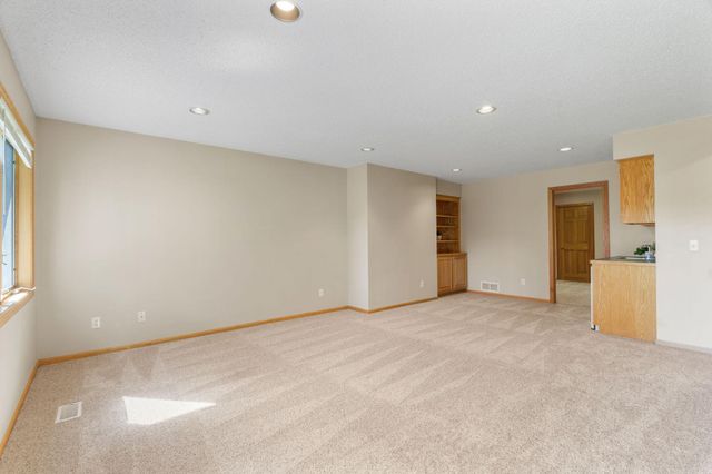 1590 126th Lane NW, Coon Rapids, MN 55448