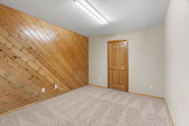 1590 126th Lane NW, Coon Rapids, MN 55448