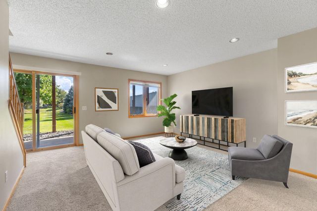 1590 126th Lane NW, Coon Rapids, MN 55448