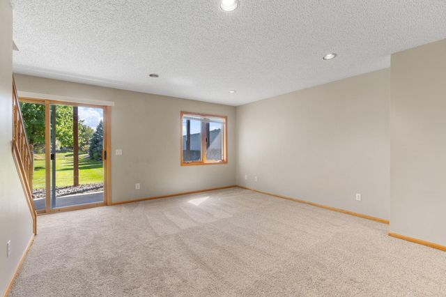 1590 126th Lane NW, Coon Rapids, MN 55448