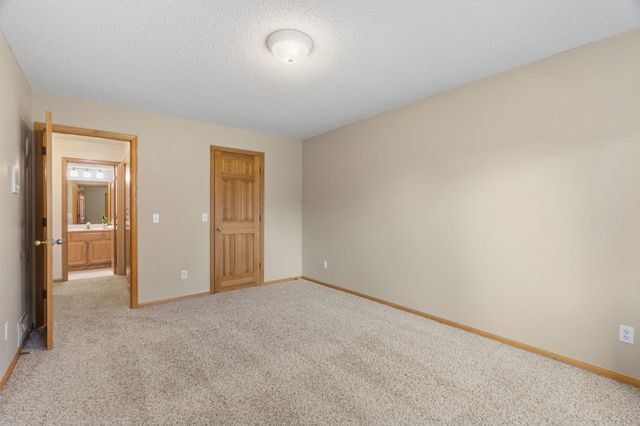 1590 126th Lane NW, Coon Rapids, MN 55448