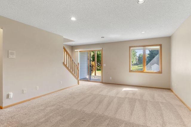 1590 126th Lane NW, Coon Rapids, MN 55448
