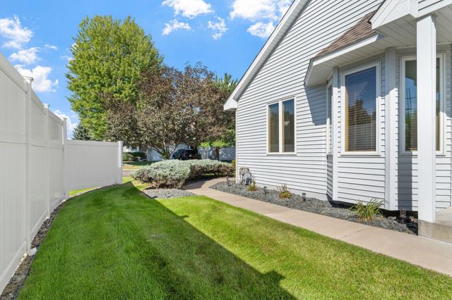 1590 126th Lane NW, Coon Rapids, MN 55448
