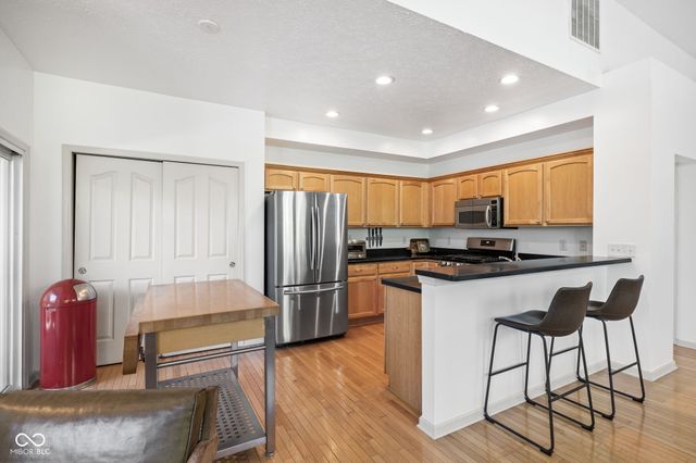 8413 Clayhurst Drive, Indianapolis, IN 46278