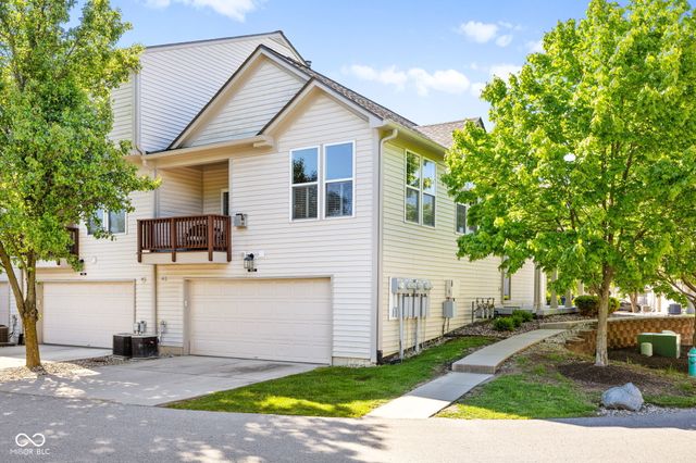 8413 Clayhurst Drive, Indianapolis, IN 46278