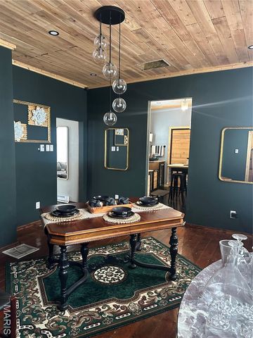 1901 Chestnut Street Street, Hannibal, MO 63401