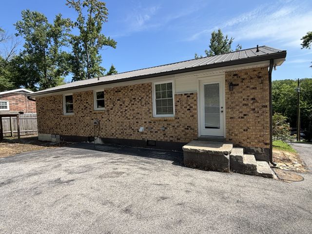 706 Tumbleweed Trl, Mount Juliet, TN 37122