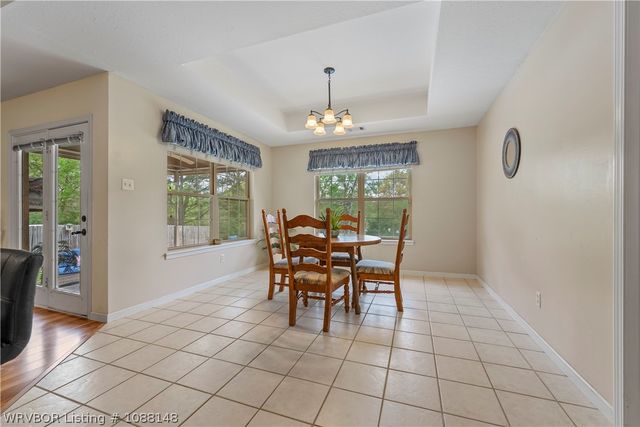 9712 East Pointe Drive, Fort Smith, AR 72903