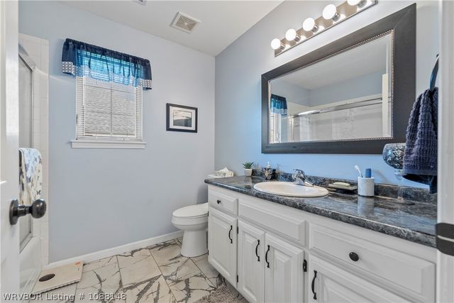 9712 East Pointe Drive, Fort Smith, AR 72903