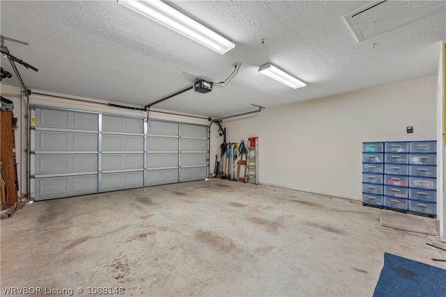 9712 East Pointe Drive, Fort Smith, AR 72903