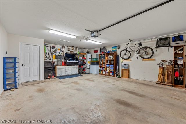 9712 East Pointe Drive, Fort Smith, AR 72903