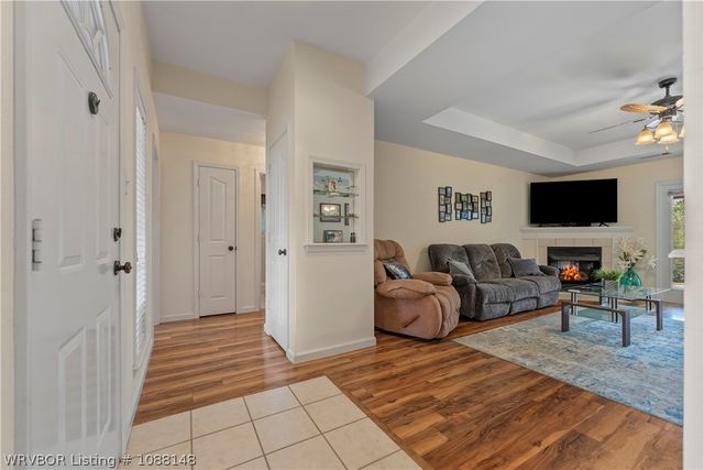 9712 East Pointe Drive, Fort Smith, AR 72903