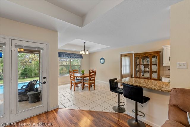 9712 East Pointe Drive, Fort Smith, AR 72903