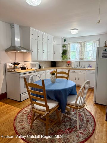 216 Williams Lane, Kingston, NY 12401