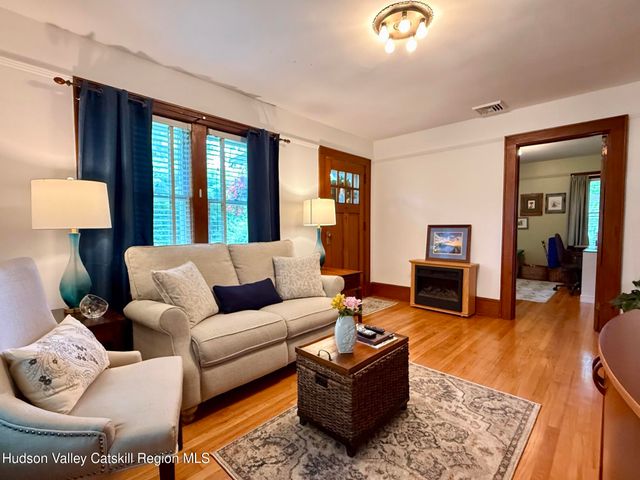 216 Williams Lane, Kingston, NY 12401