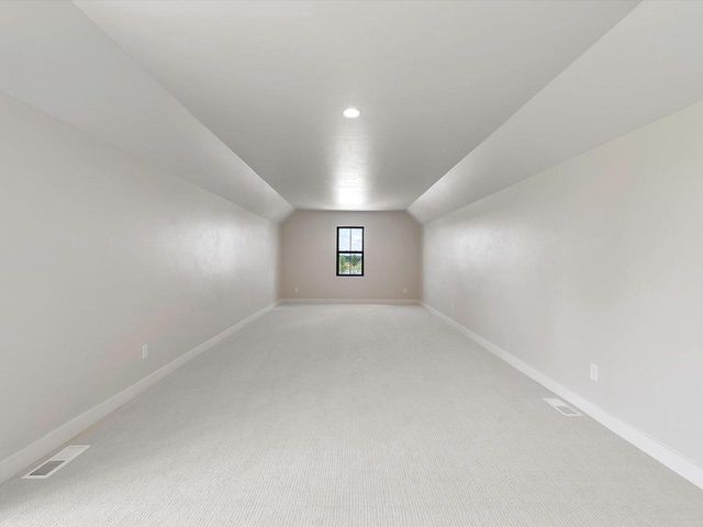 1471 ROCKLAND HEIGHTS ROAD, De Pere, WI 54115