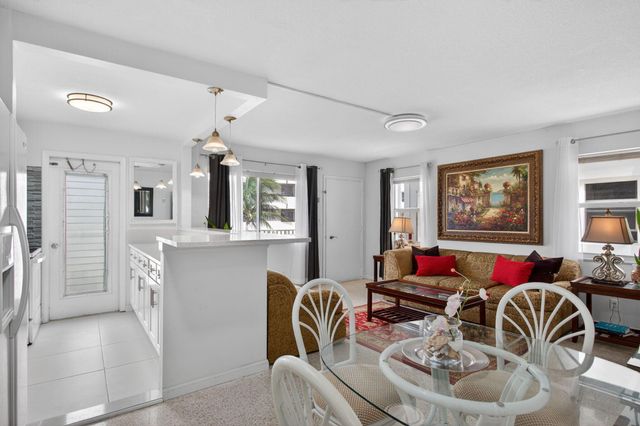 3600 N Ocean Drive 322, Singer Island, FL 33404