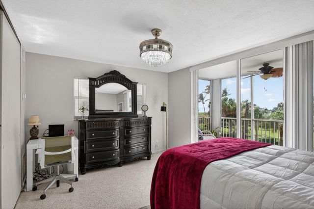 3600 N Ocean Drive 322, Singer Island, FL 33404