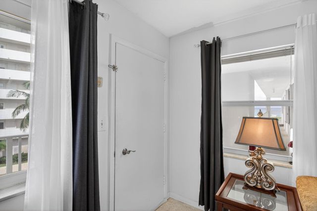 3600 N Ocean Drive 322, Singer Island, FL 33404