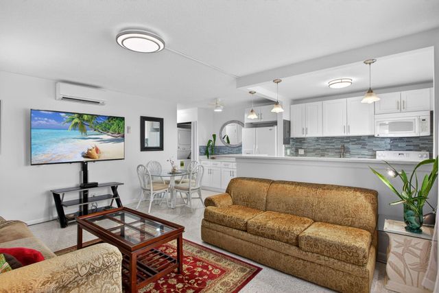 3600 N Ocean Drive 322, Singer Island, FL 33404