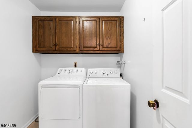 13 Mountain Ridge Dr, Cedar Grove Twp., NJ 07009