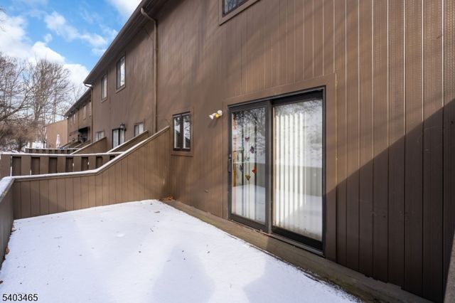 13 Mountain Ridge Dr, Cedar Grove Twp., NJ 07009