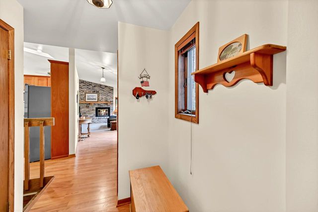 8032 S 66th STREET, Franklin, WI 53132