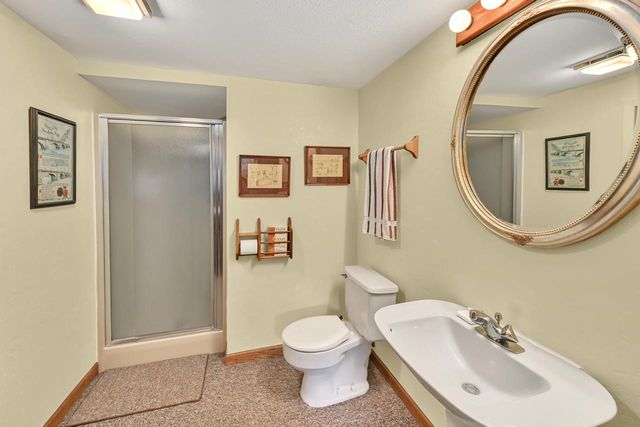 8032 S 66th STREET, Franklin, WI 53132