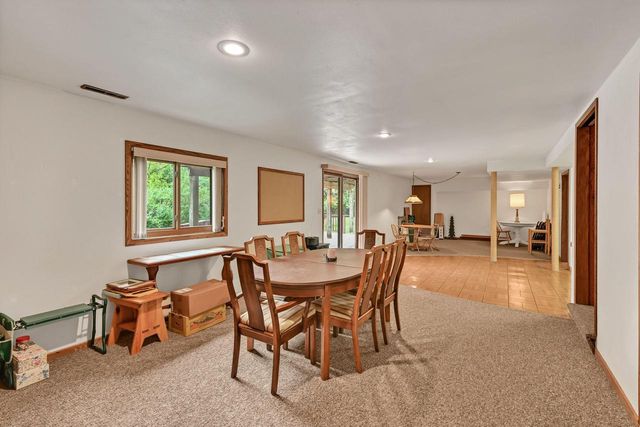 8032 S 66th STREET, Franklin, WI 53132