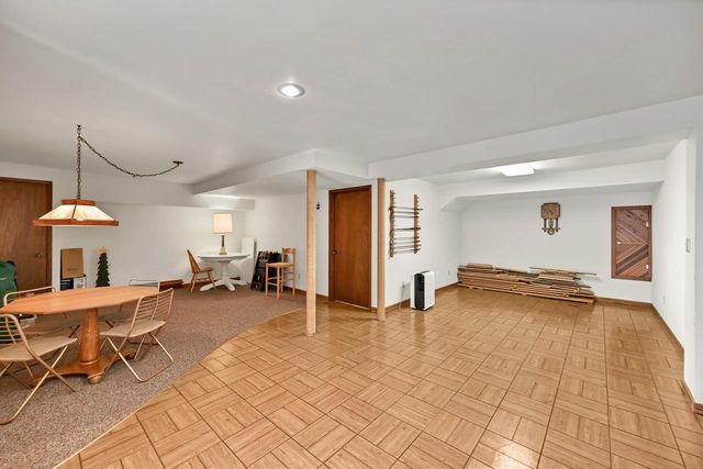 8032 S 66th STREET, Franklin, WI 53132
