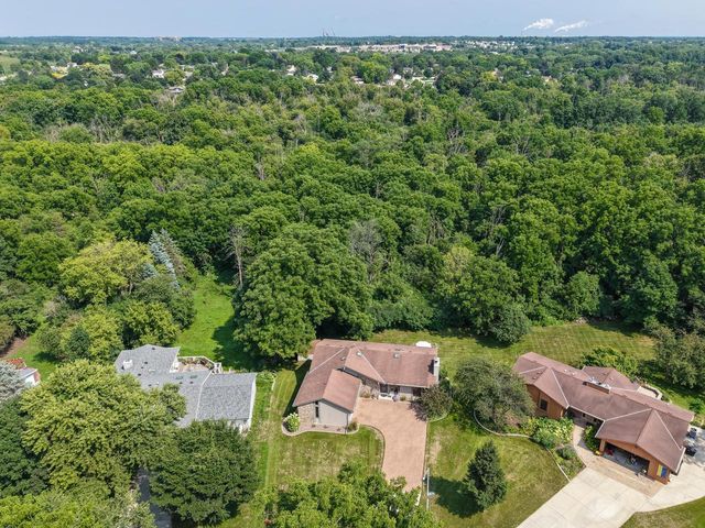 8032 S 66th STREET, Franklin, WI 53132