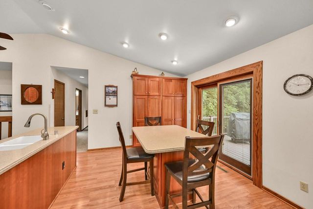 8032 S 66th STREET, Franklin, WI 53132