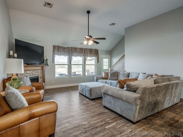 10020 N 100th East Avenue, Owasso, OK 74055