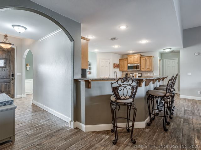 10020 N 100th East Avenue, Owasso, OK 74055