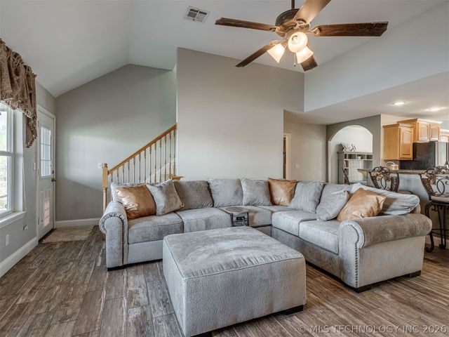 10020 N 100th East Avenue, Owasso, OK 74055