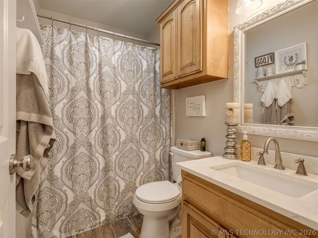 10020 N 100th East Avenue, Owasso, OK 74055