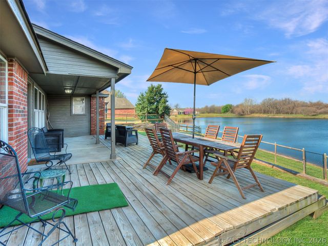 10020 N 100th East Avenue, Owasso, OK 74055