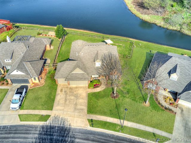 10020 N 100th East Avenue, Owasso, OK 74055