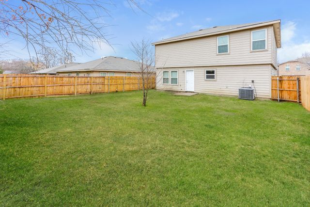 3010 Dusty Oak Drive, Dallas, TX 75227